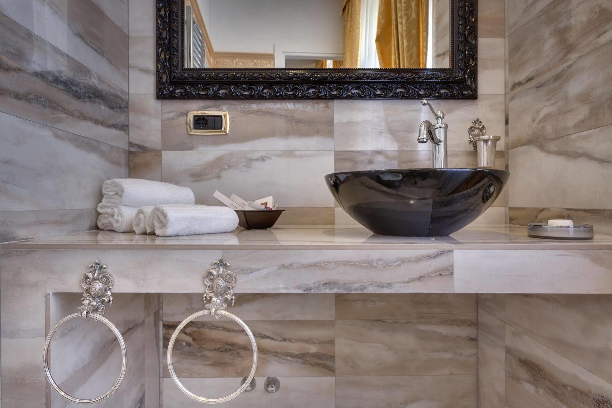 Tolentino Suites Rome Extérieur photo